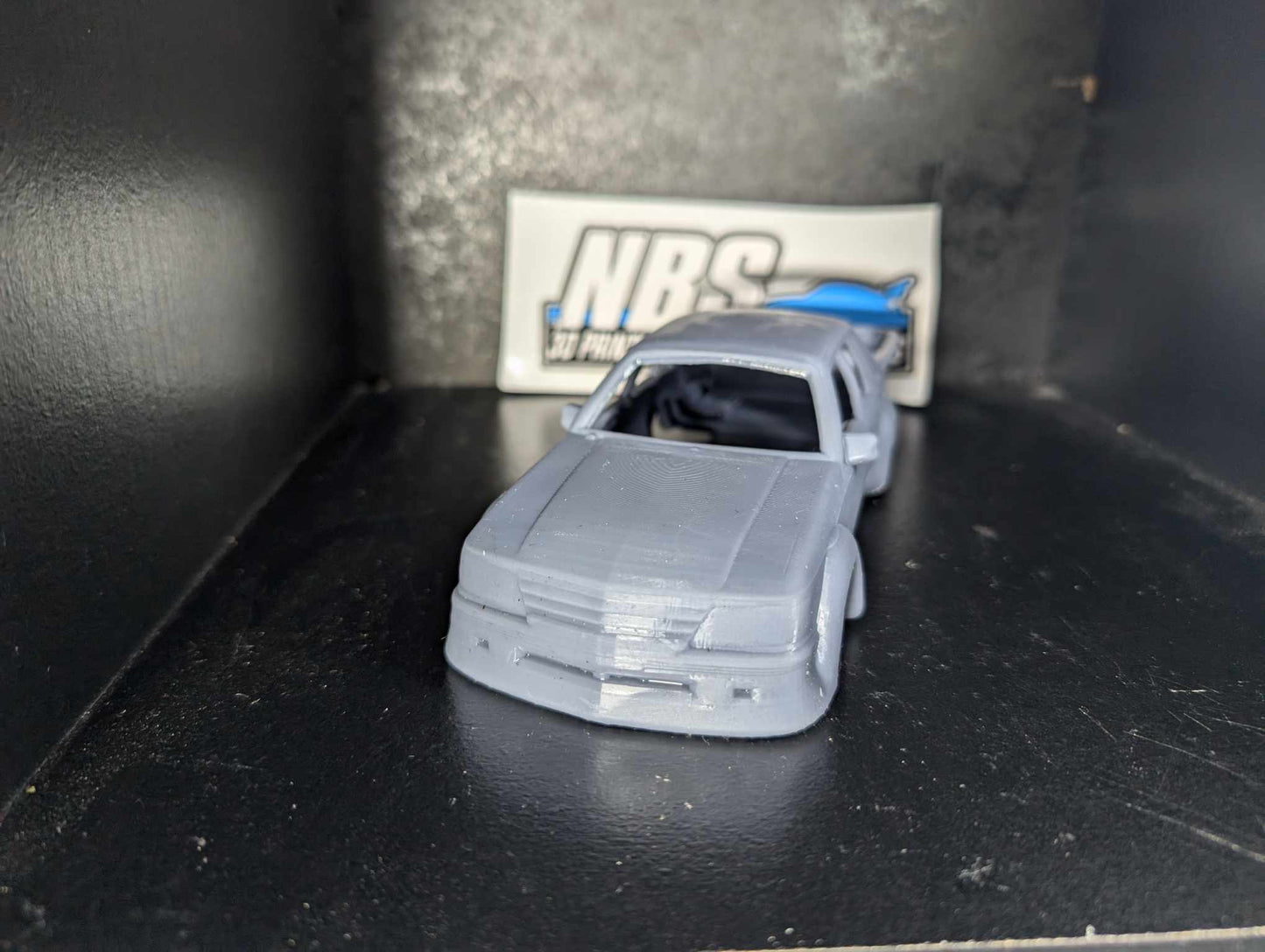 VK Commodore last of the big bangers 3D resin printed body 1/32 scale with window kit