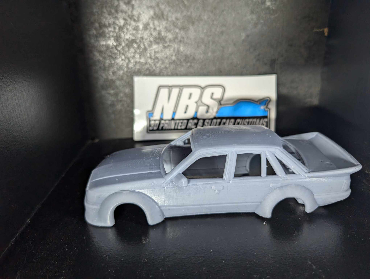 VK Commodore last of the big bangers 3D resin printed body 1/32 scale with window kit