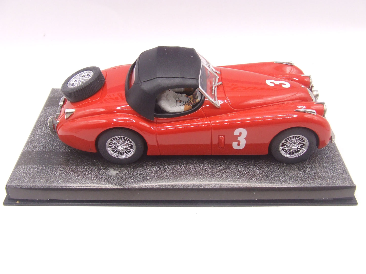 NINCO 50216 #3 JAGUAR XK-120 1/32 SCALE SLOT CAR