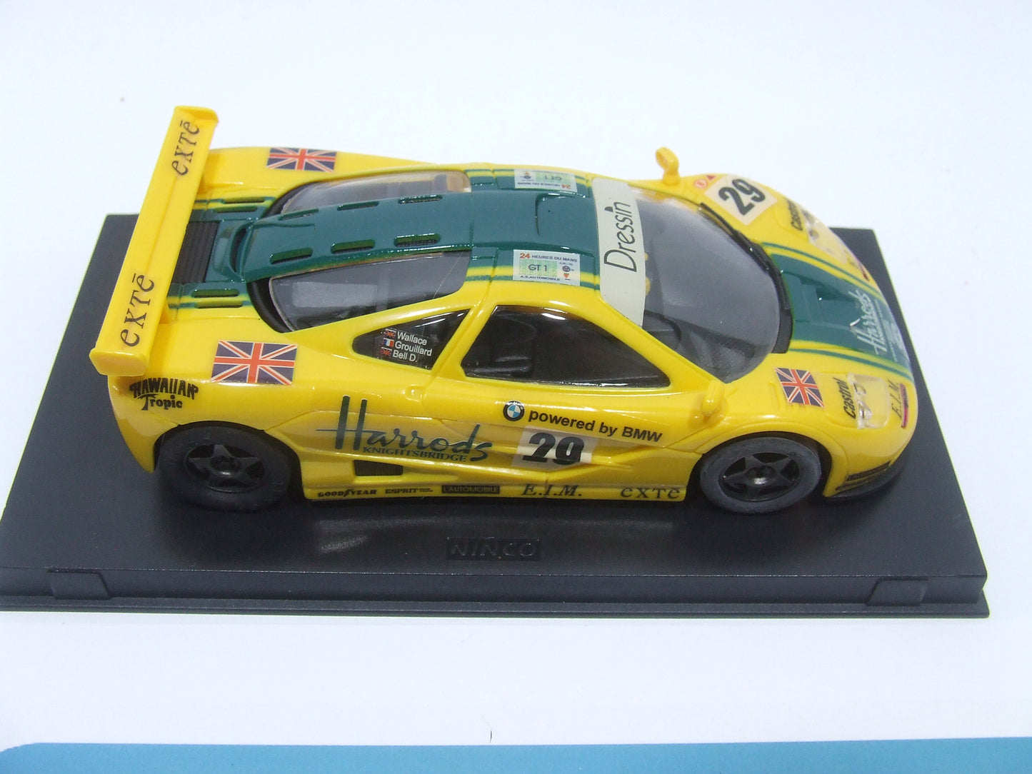 Ninco 50130 Mclaren F1 GTR #29 Harrods Wallace Grouillard Bell D. MB