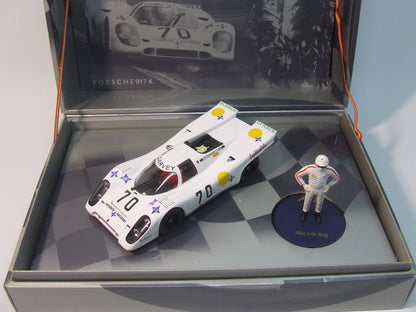 W02 GB Track by Fly Campeones Porsche 917K w/Alex Soler Roig Diecast Figure, #70 1:32 Slot Car