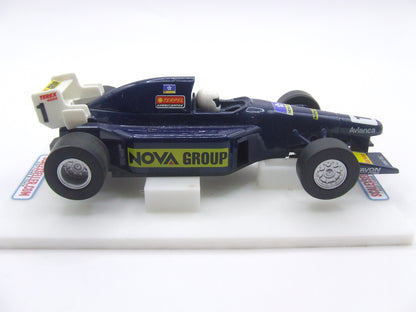 Scalextric Team car F1 Nova Group C2459 1/32 scale slot car