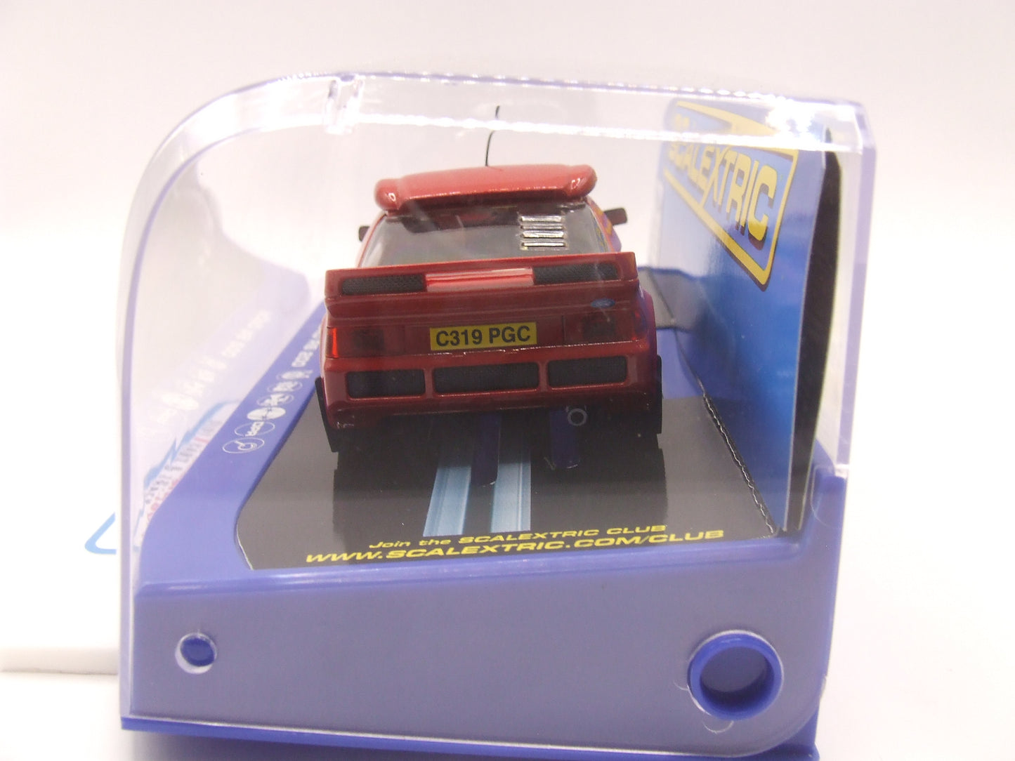 Ford RS200 Collector Centre C3319 Scalextric Slot Car Dark Red