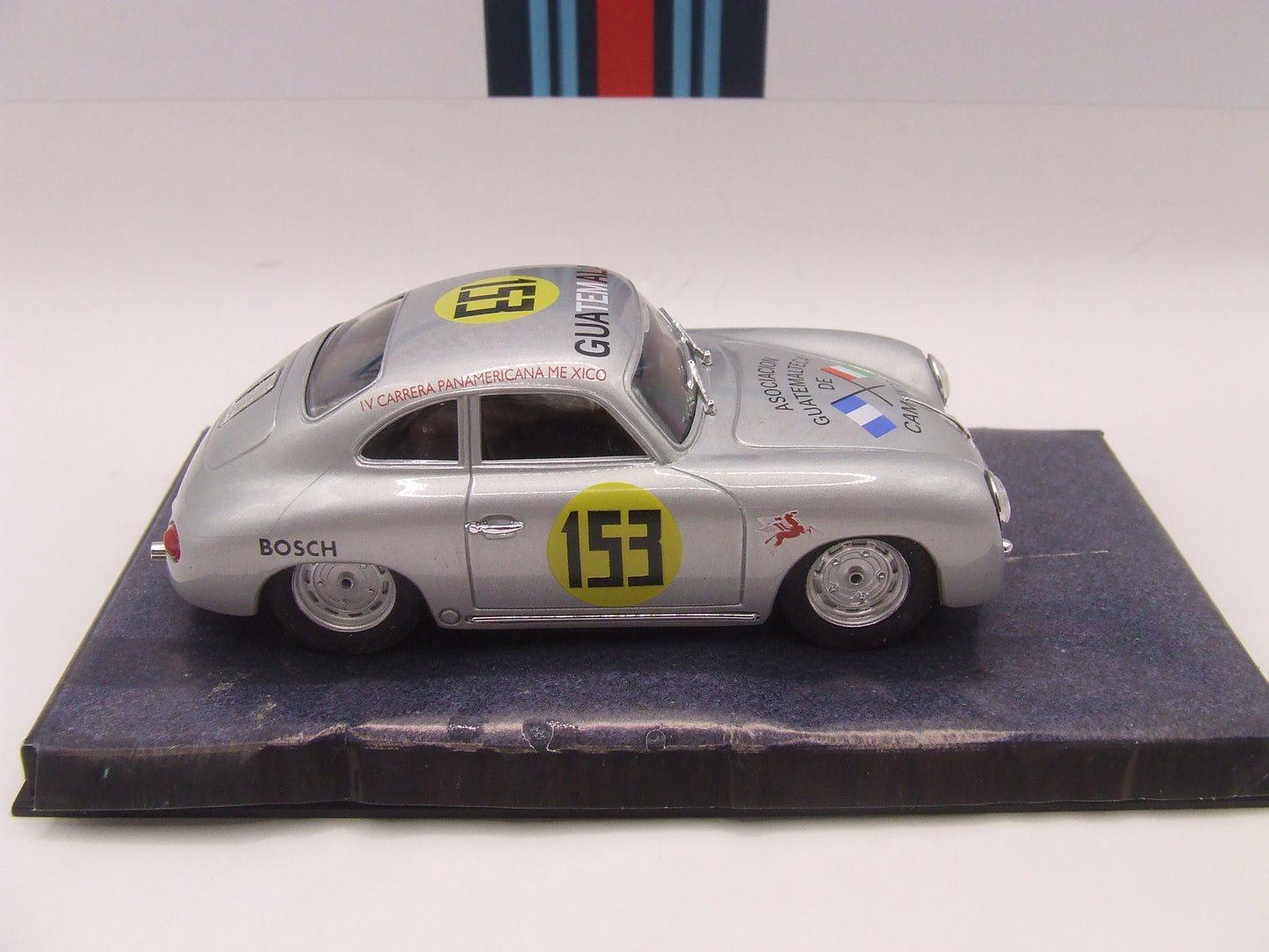 Ninco 50205 Porsche 356A Silver Coupe #153 Gutemala 1:32 scale slot car