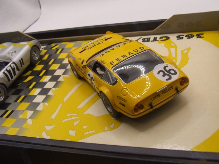 Fly Ferrari Yellow 365 GTB & Silver 250 GTO Team Ecurie Francorchamps Box Set 96096