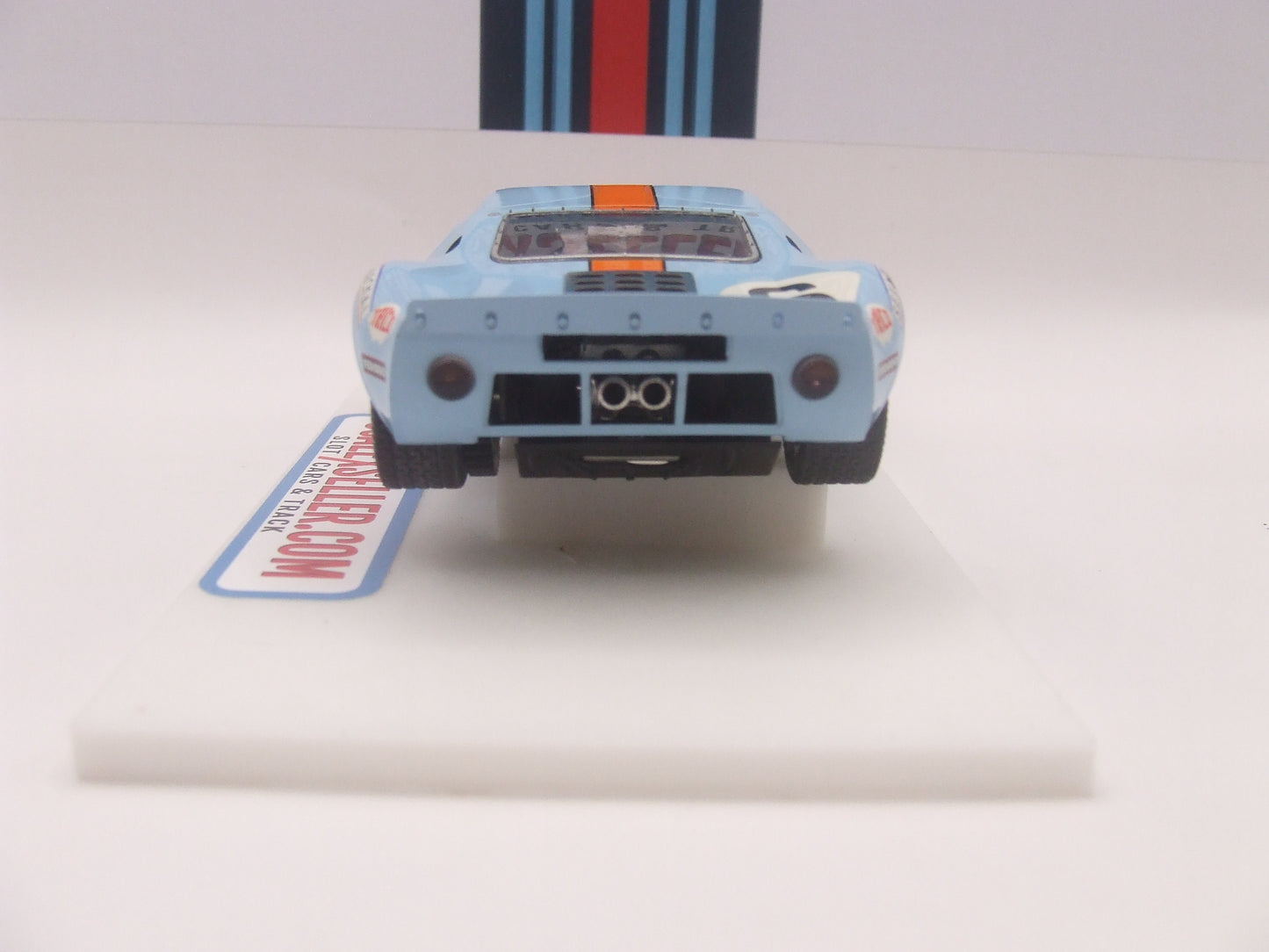 Gulf Ford GT 40 Le Mans 1969 #6 Scalextric C2404