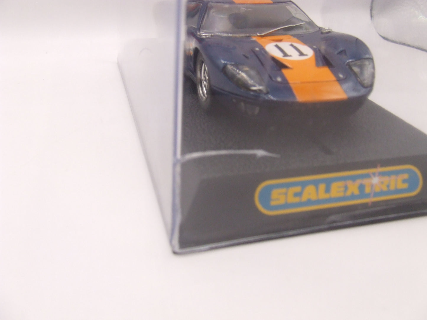 Scalextric Ford GT40 #11 Gulf - '67 Daytona - With Lights C2755