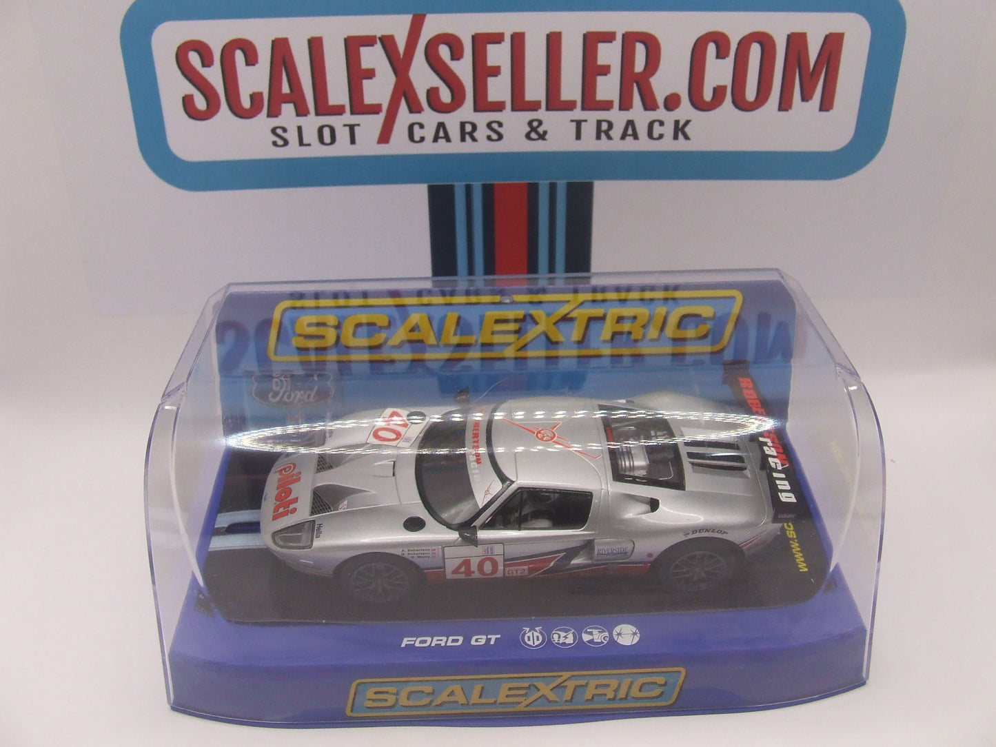 Scalextric Ford GT-R 2003 Robertson Racing #40 C3088 1/32 slot car