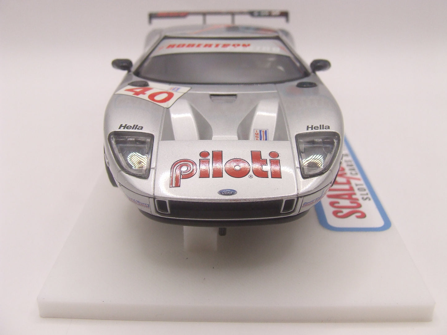 Scalextric Ford GT-R 2003 Robertson Racing #40 C3088 1/32 slot car