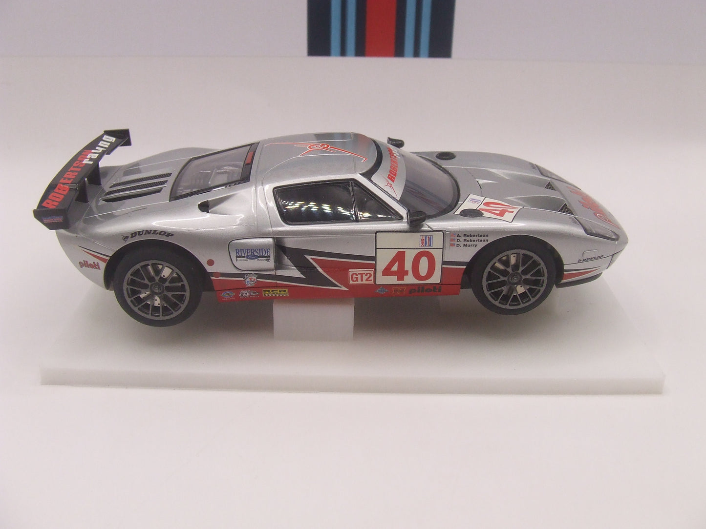 Scalextric Ford GT-R 2003 Robertson Racing #40 C3088 1/32 slot car
