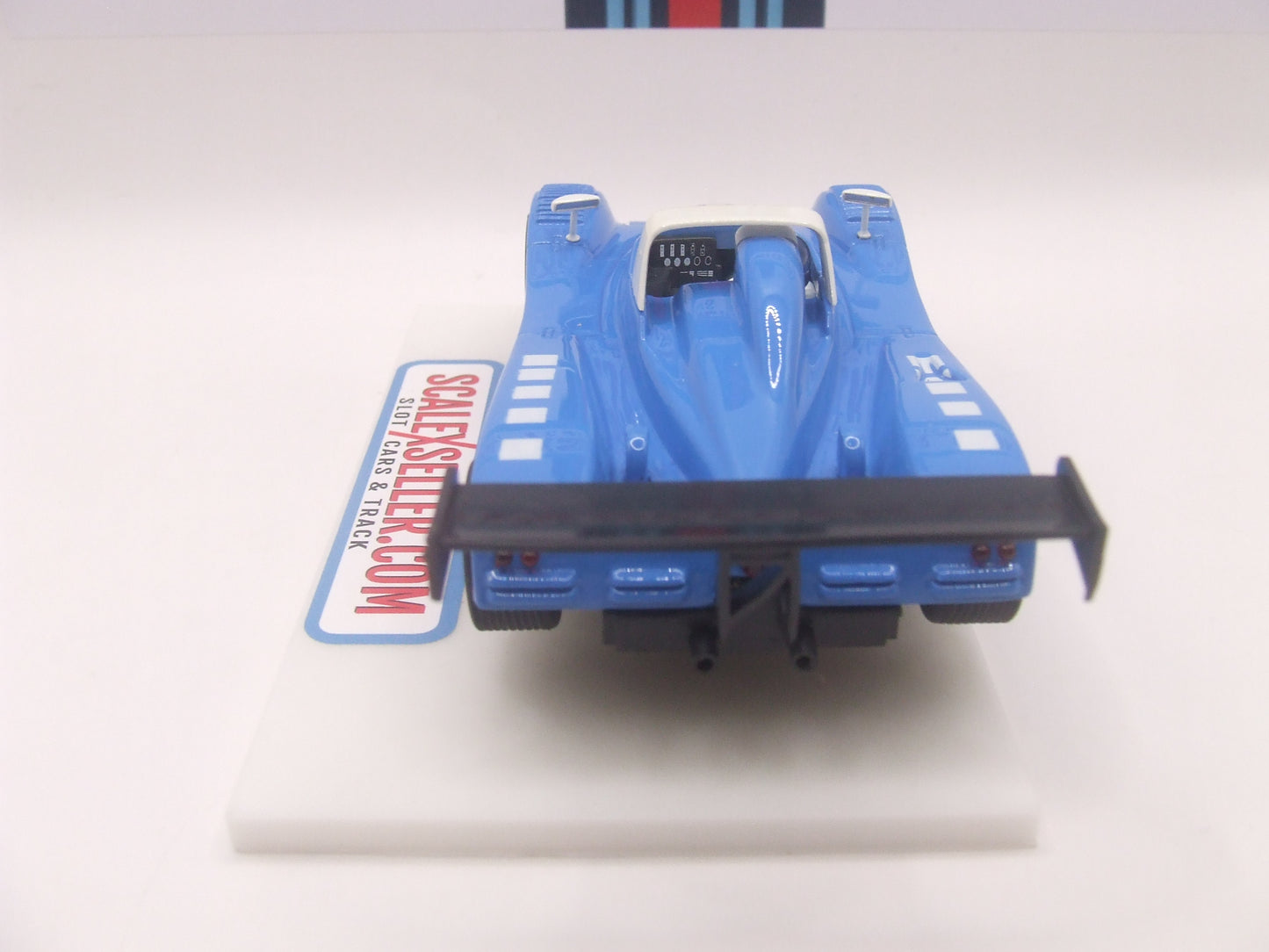 Team Slot Lola B98/10 Advan #1 Blue 1/32 slot car