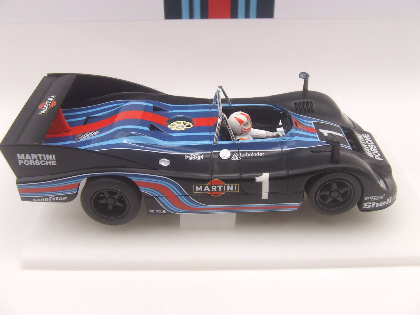 Spirit 0601402 Porsche 936 #1 Nurburgring 1976 Martini Black Widow 1/32 slot car