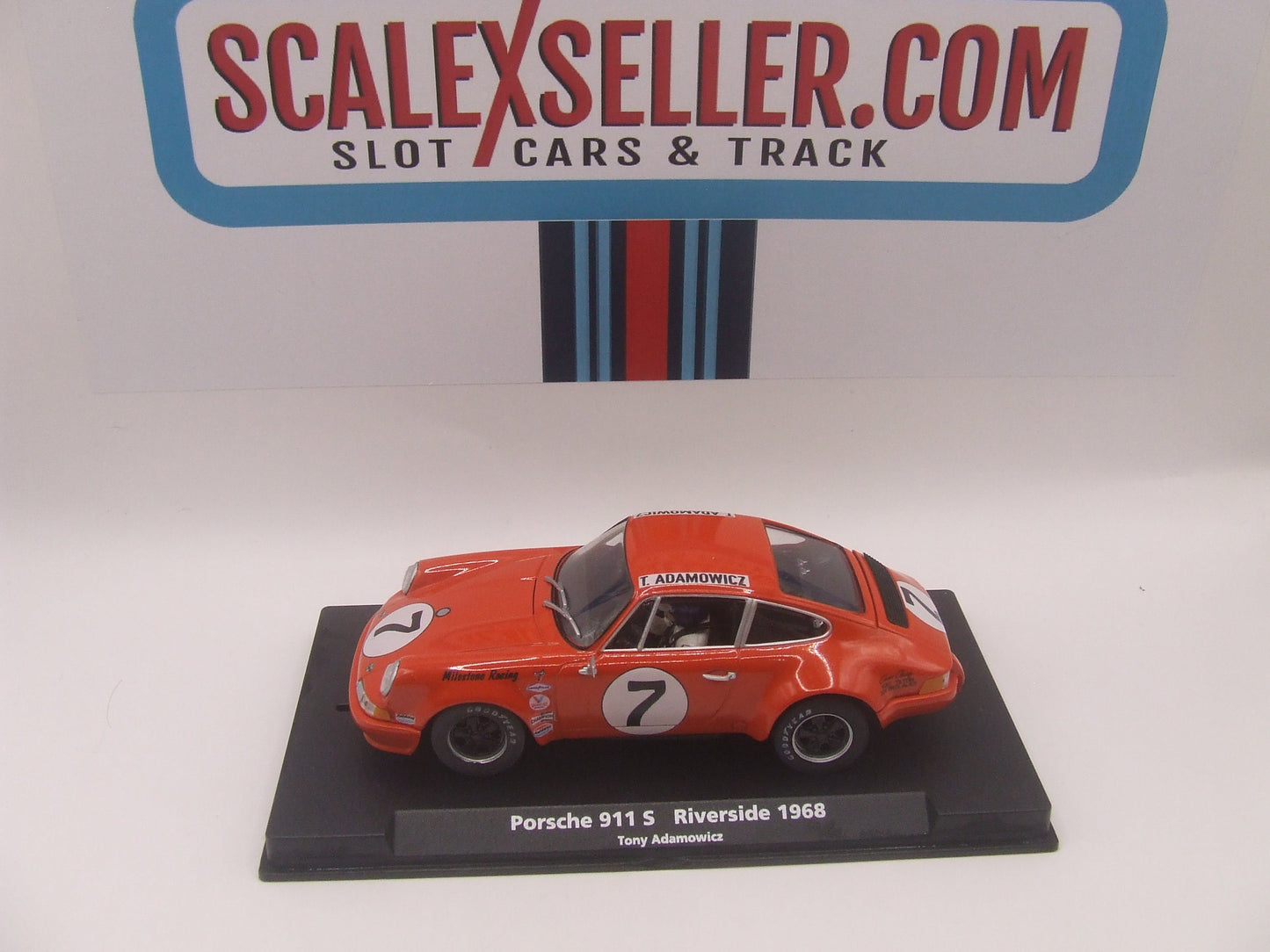 FLY Slot Porsche 911S "Riverside 1968" Tony Adamowicz #7 – Milestone Racing 1:32 Slot Car – Ref. F17101