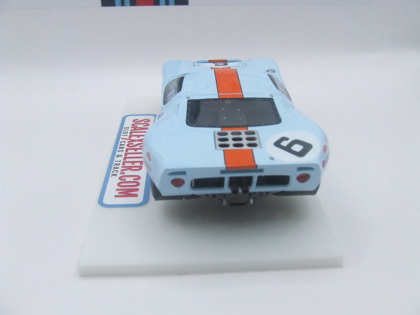 A185 Fly Ford Gulf GT40 1st Place 24H Le Mans 1969 Jacky Ickx - Jackie Oliver 1:32 Slot Car