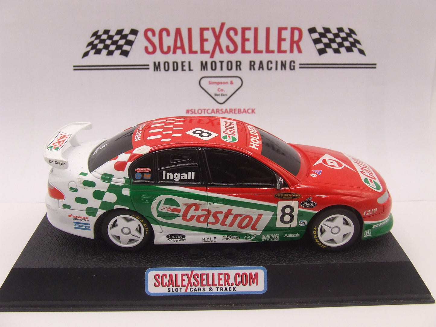 Scalextric V8 Supercar VX Commodore #8 Ingall C2446