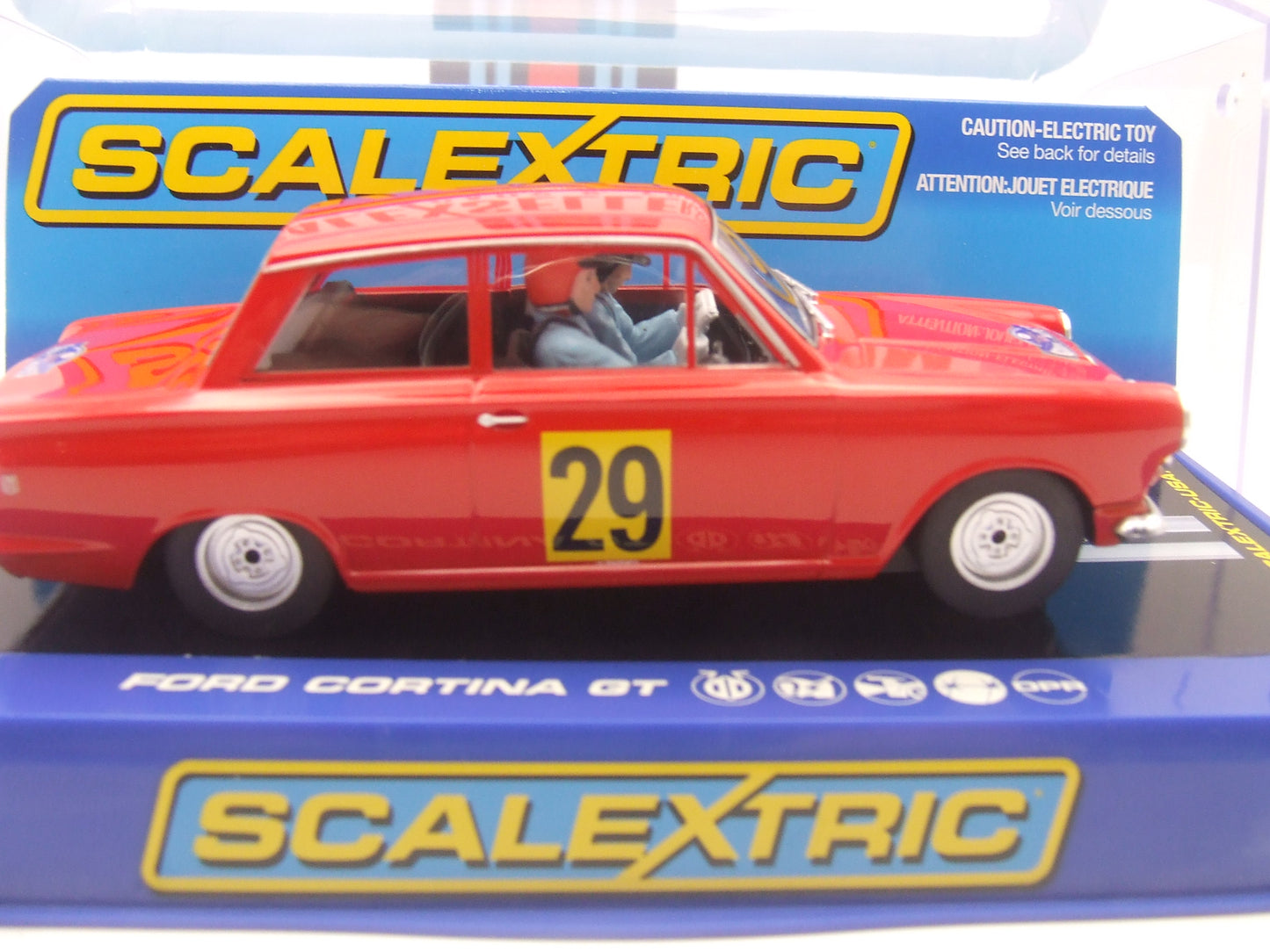 Scalextric C3023 Ford Cortina GT 1964 Coupe des Alpes 1/32 slot car