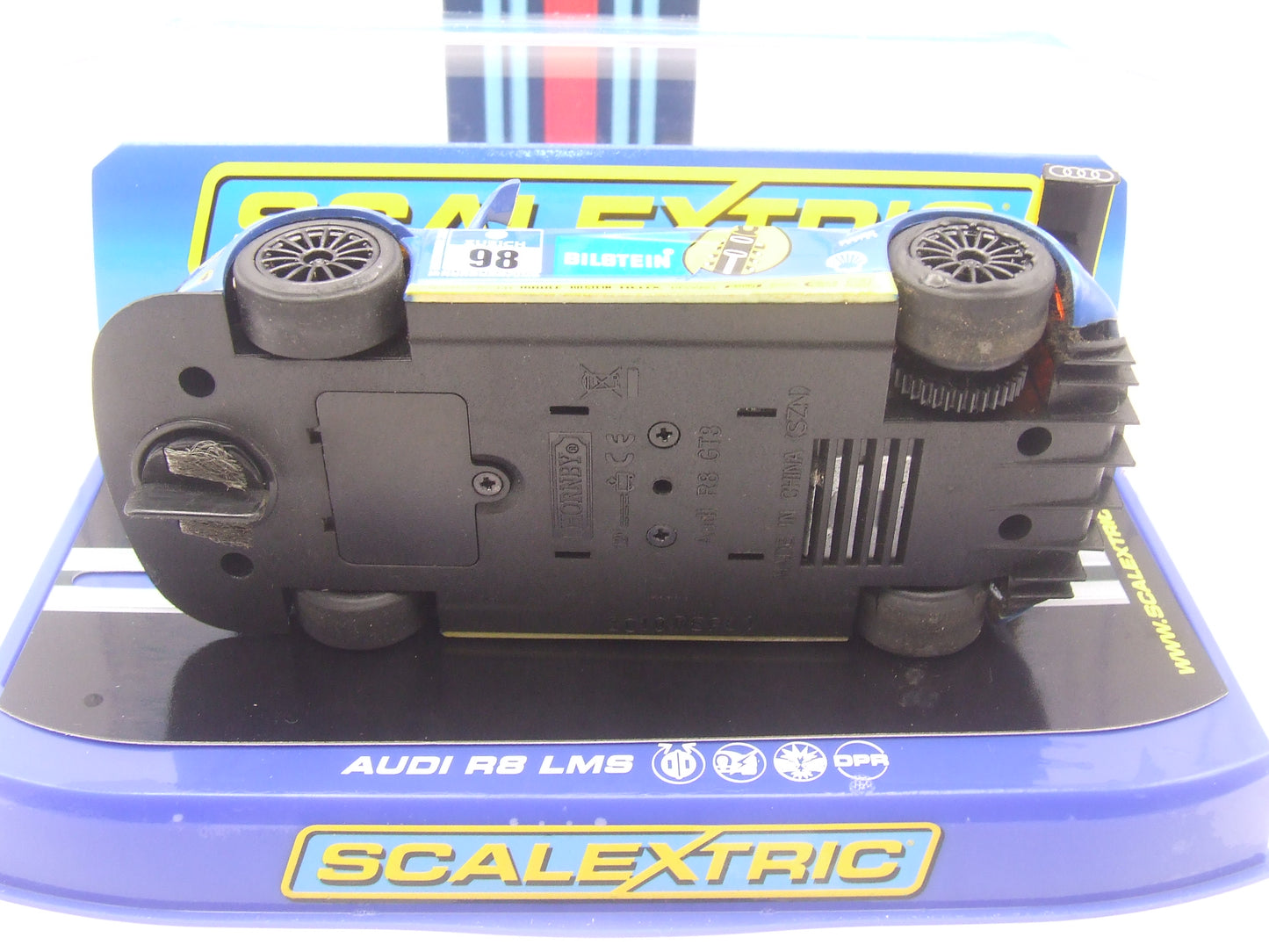 Scalextric Slot Car C3045 Bilstein AUDI R8 LMS Gt3 No.98